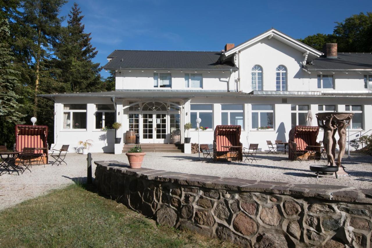 Hotel Weißes Schloß Ostseebad Heringsdorf Exterior foto