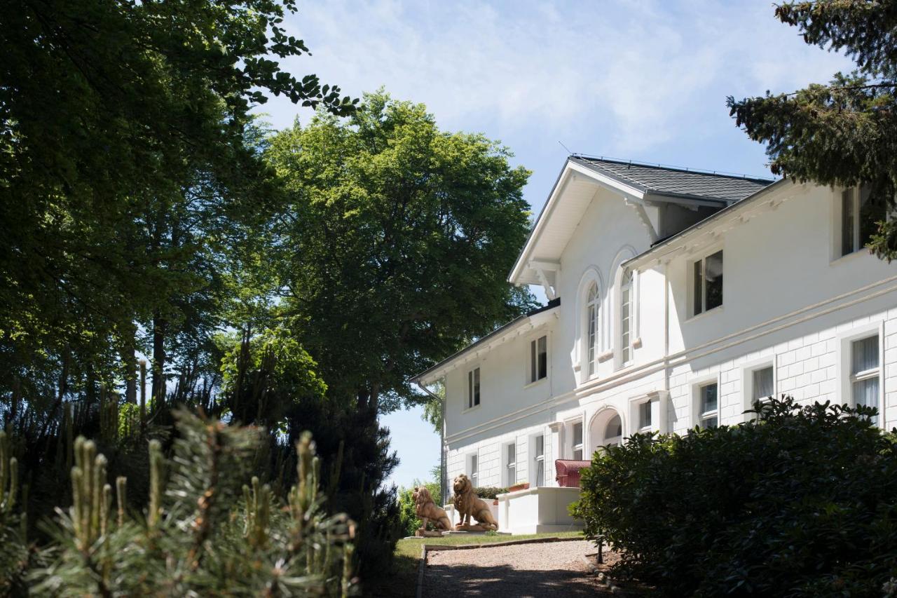 Hotel Weißes Schloß Ostseebad Heringsdorf Exterior foto